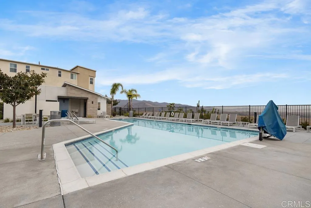 Photo #51: PTP2505448 Listing: Photo #51