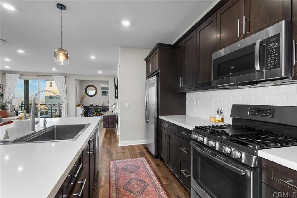 Photo #28: PTP2505448 Listing: Photo #28
