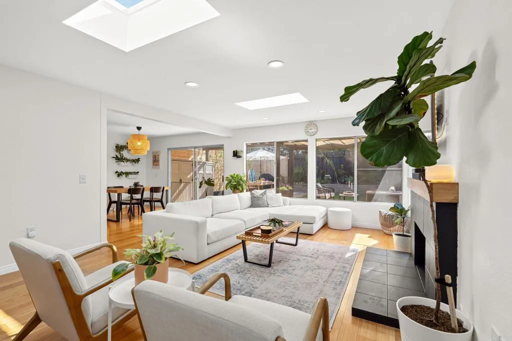 Photo #4: PTP2505449 Listing 
