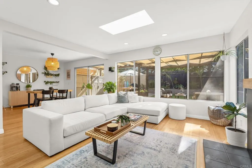 Photo #8: PTP2505449 Listing: Photo #8