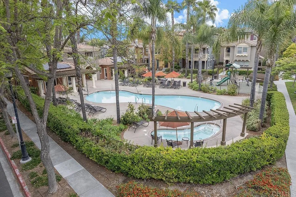 Photo #6: PTP2505446 Listing 