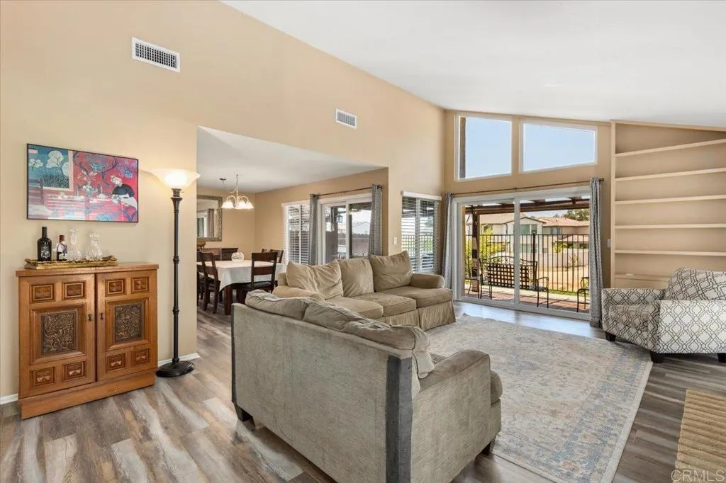 Photo #5: NDP2507070 Listing 