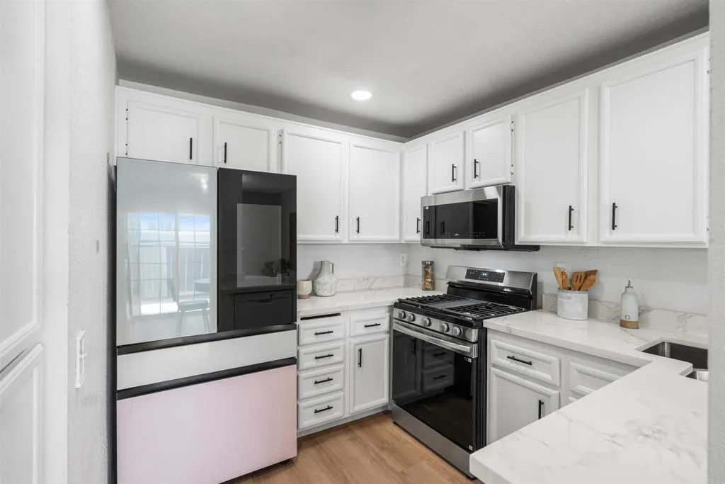 Photo #6: PTP2505450 Listing 
