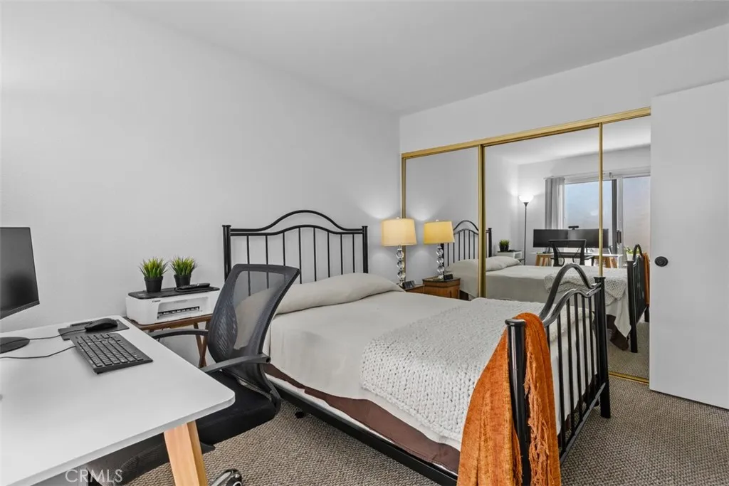 https://cdn.realtyfeed.com/cdn/127/306495858/250fa21e7514d3d908cd4f7f94d6ce26.webp