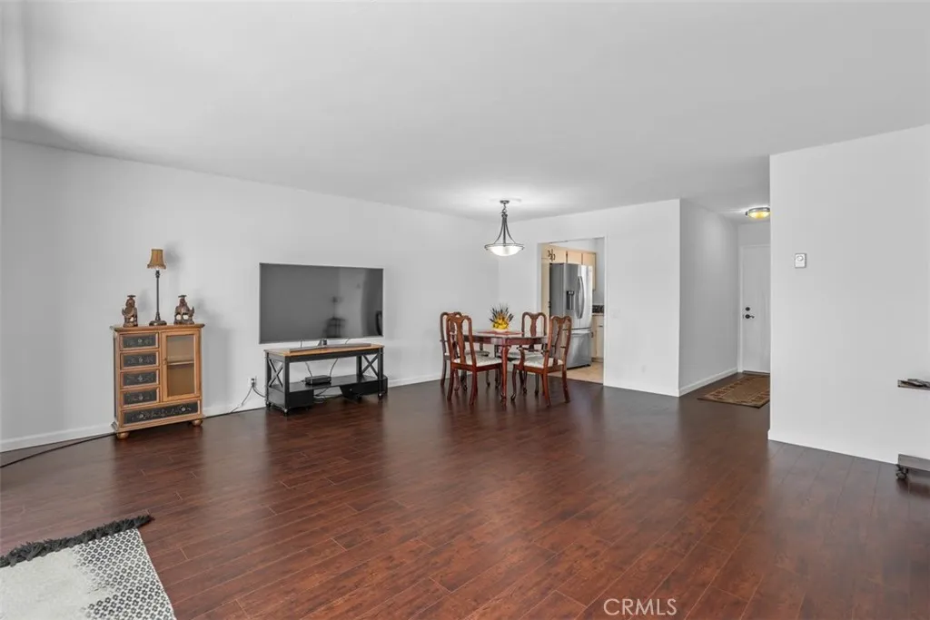Photo #33: OC25161455 Listing: Photo #33