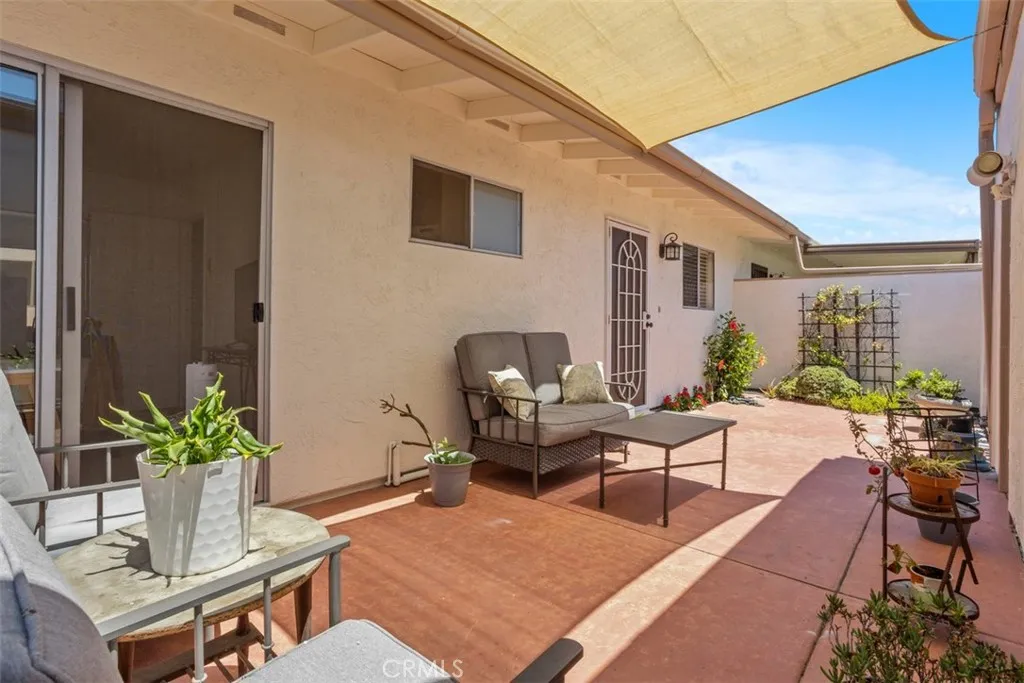 Photo #5: OC25161455 Listing 