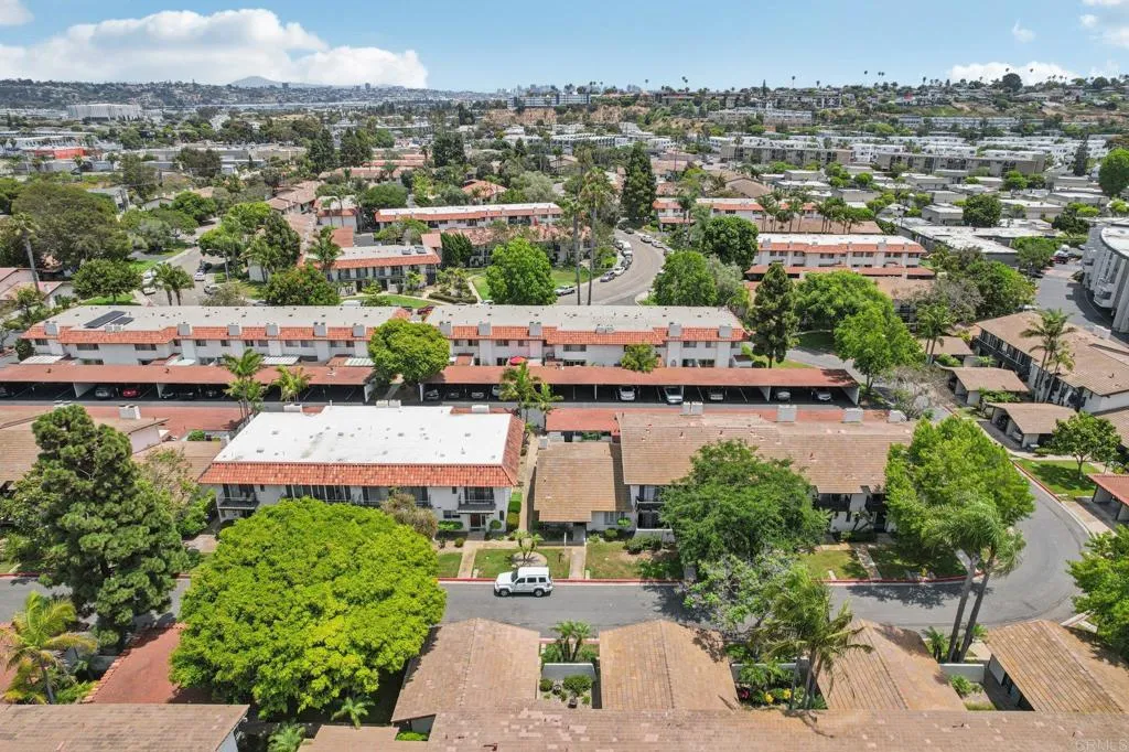 https://cdn.realtyfeed.com/cdn/127/306495926/04dd5d214479be82e603cf048c1292da.webp