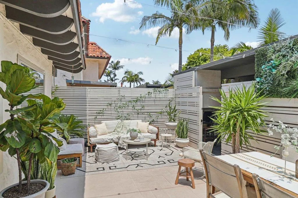 https://cdn.realtyfeed.com/cdn/127/306495926/938af52cf79714c83a81c149561a1cbe.webp