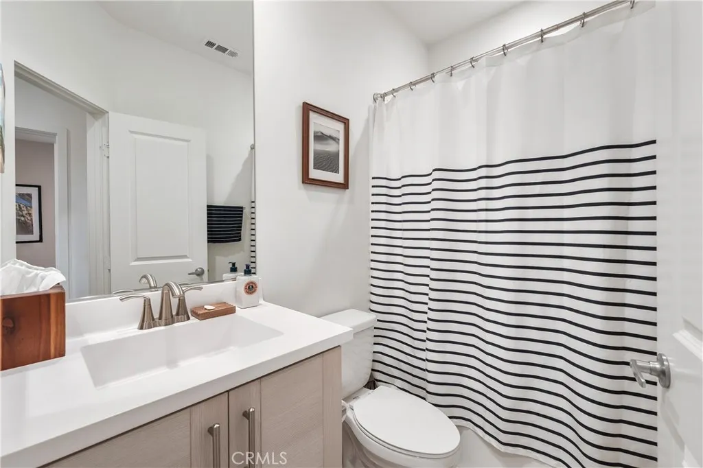 Photo #27: SW25160840 Listing: Photo #27