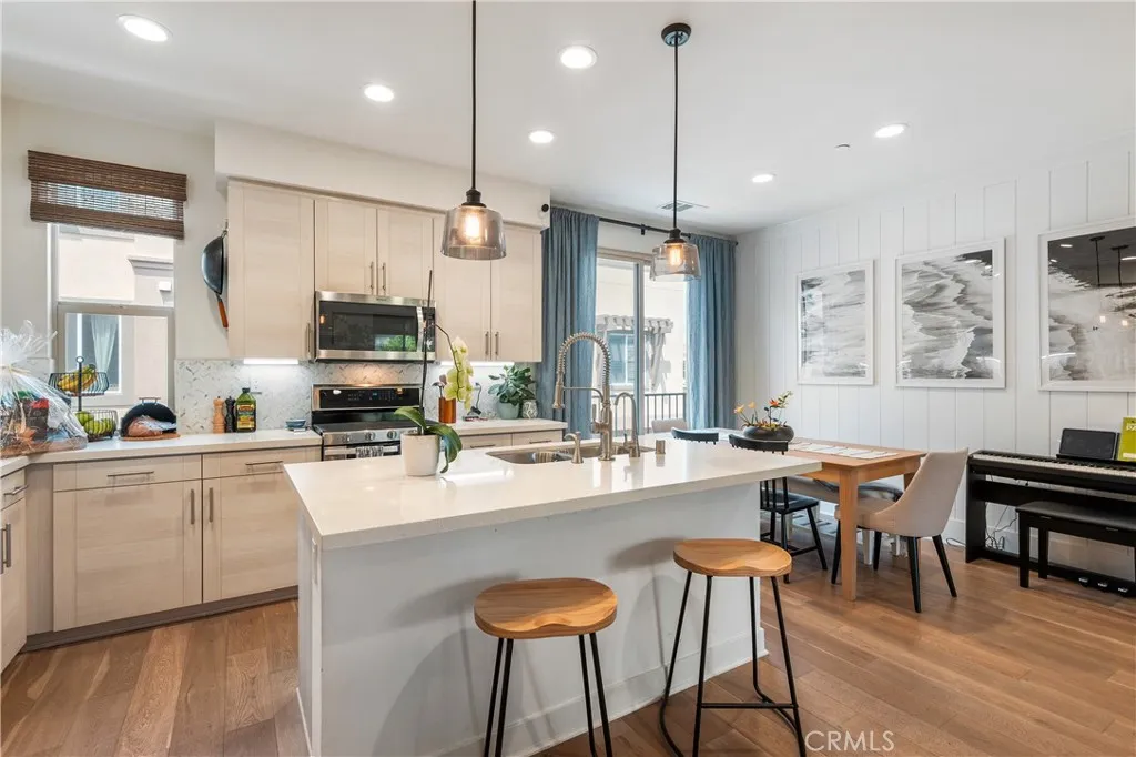 Photo #6: SW25160840 Listing 