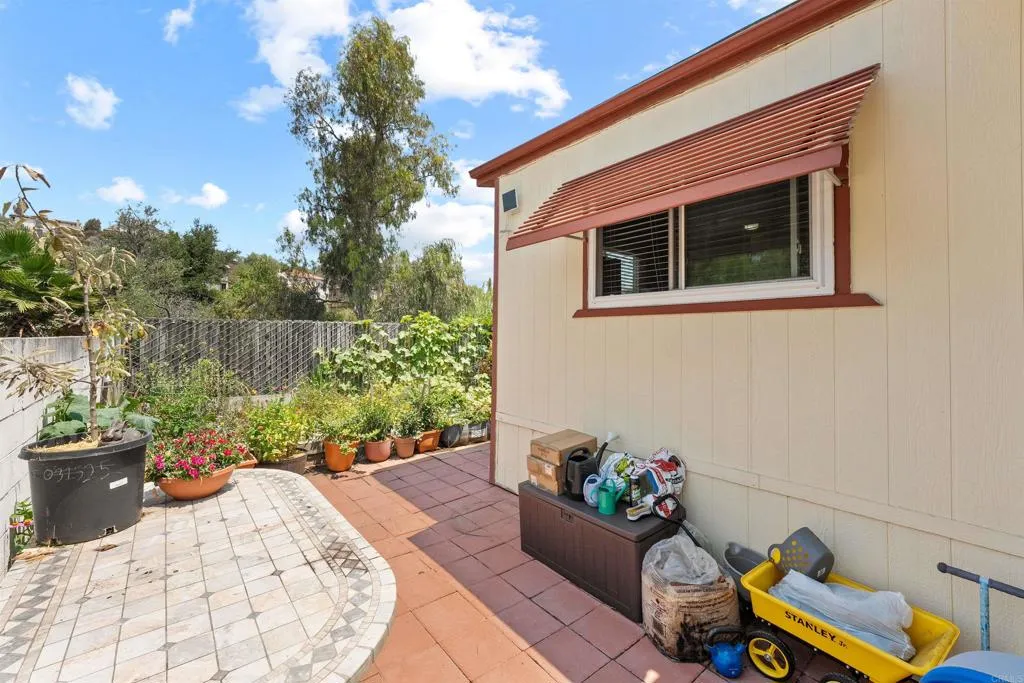 https://cdn.realtyfeed.com/cdn/127/306495983/24d5cf9260d623a30531b35246eede99.webp