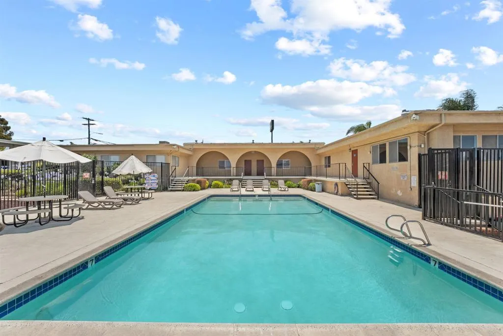 https://cdn.realtyfeed.com/cdn/127/306495983/5768977fe0972a248526b1c9a07bb6cd.webp