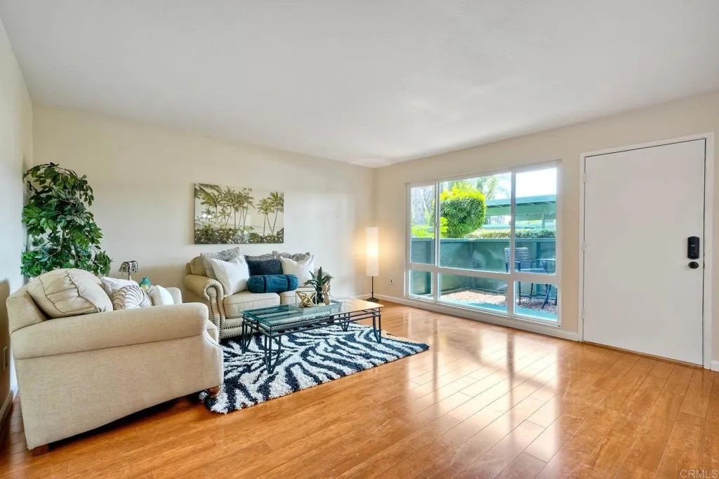 MLS: NDP2507078 Condo For Sale