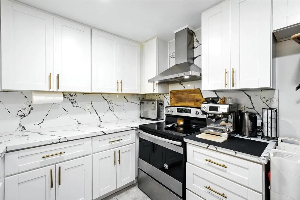 Photo #11: PTP2505456 Listing: Photo #11