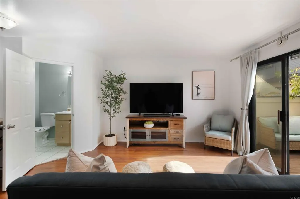 Photo #3: PTP2505457 Listing 