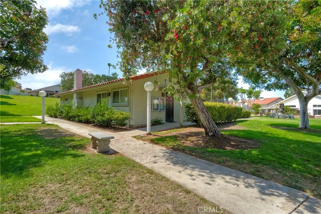 https://cdn.realtyfeed.com/cdn/127/306496146/2f2f16de2e747be50886561c51259326.webp
