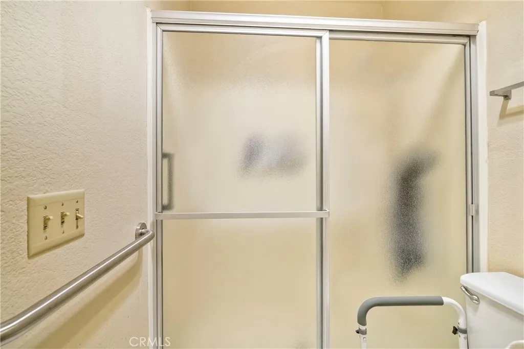 https://cdn.realtyfeed.com/cdn/127/306496146/66f4d65aa2efbc53909fca1c795dd77f.webp