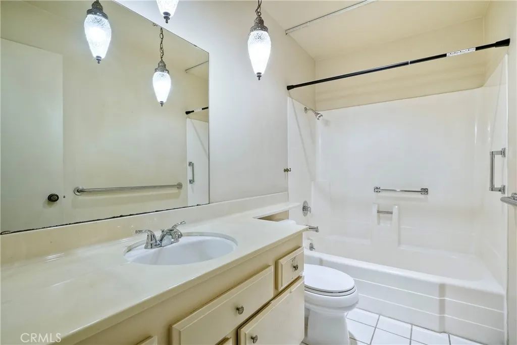 https://cdn.realtyfeed.com/cdn/127/306496146/e4c9bc36f609238e38406011df1e244a.webp
