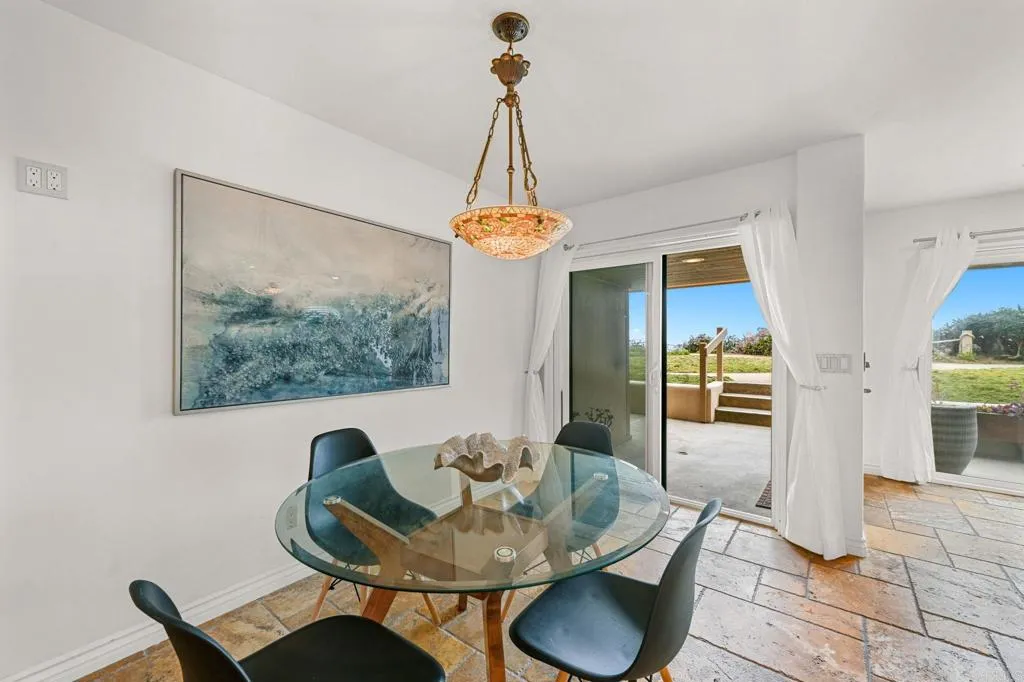 https://cdn.realtyfeed.com/cdn/127/306496180/73d8e36a62532b53efa2bc0edc5acdf4.webp