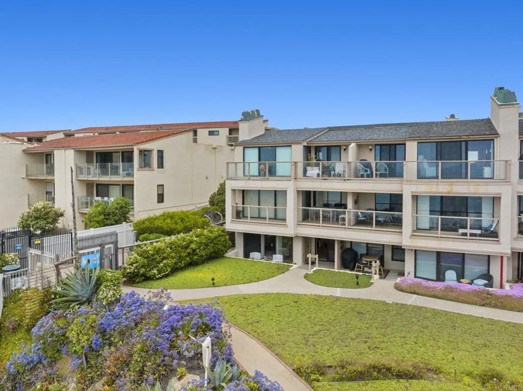 https://cdn.realtyfeed.com/cdn/127/306496180/cfeb21340e9af3e2155e951cb771c244.webp