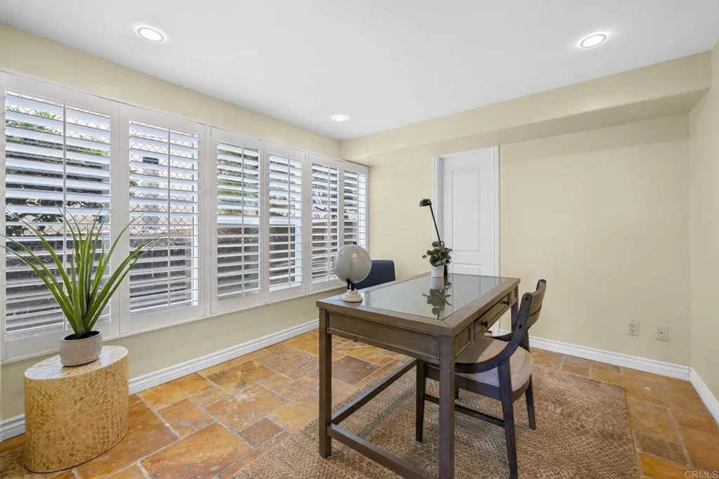 https://cdn.realtyfeed.com/cdn/127/306496180/faa38b37d2eddafe7db99a0e8c6657be.webp