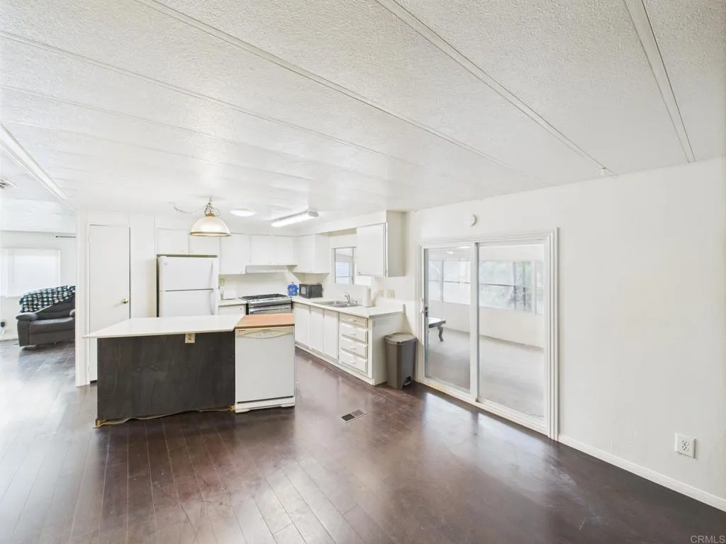13460 Hwy 8 Business UNIT 124, Lakeside, CA, 92040