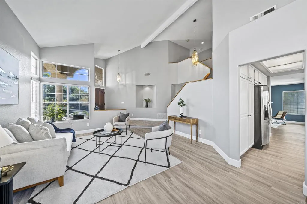 https://cdn.realtyfeed.com/cdn/127/306496263/db761261516e5f4cc02009b106b0f54c.webp