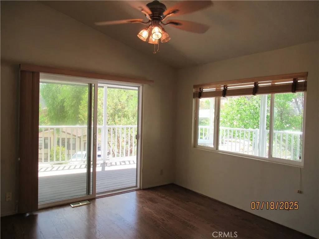 https://cdn.realtyfeed.com/cdn/127/306496264/9a8ce091a905604eef6b153df93bdc77.webp