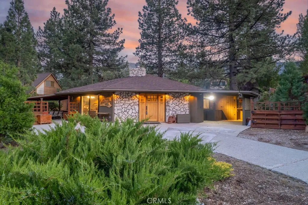 16720 Mil Potrero Frontage, Pine Mountain Club, CA 93222 - Photo 2 of 50, Pine Mountain Club, CA