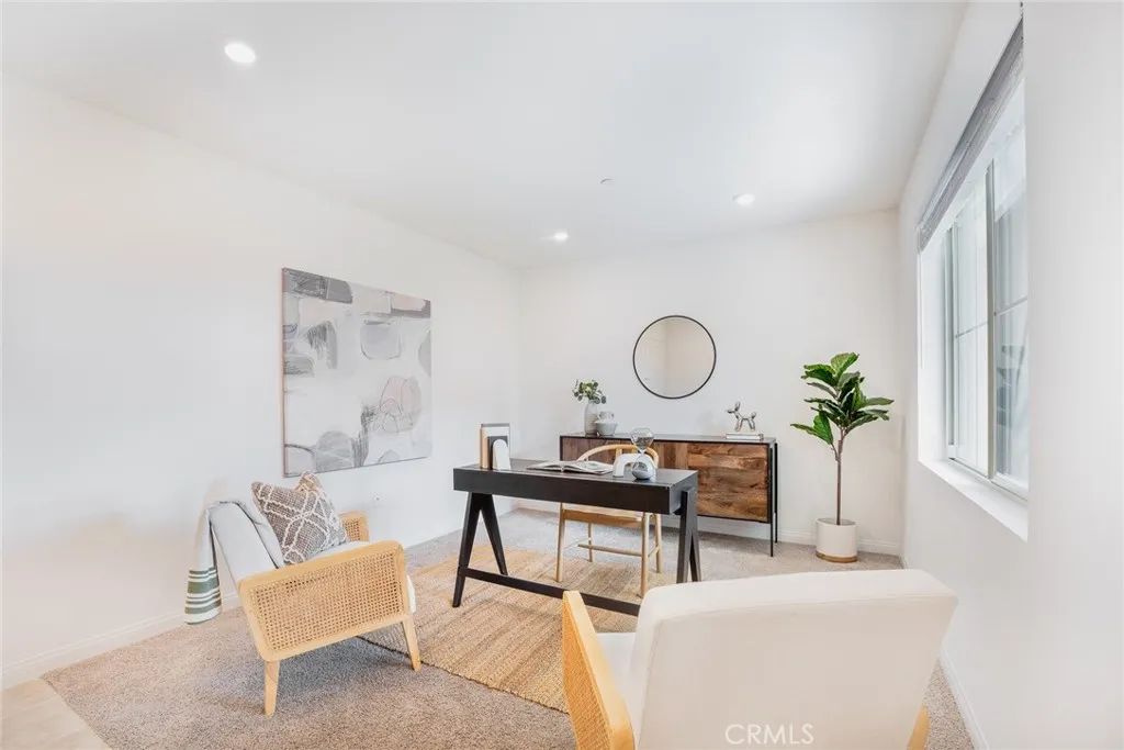 https://cdn.realtyfeed.com/cdn/127/306496531/05fbdf0c5090e14d2a6881647b5f45b9.webp
