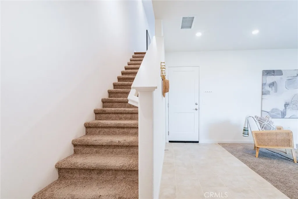 https://cdn.realtyfeed.com/cdn/127/306496531/b8c26e6b6bc0965acb2ebef578219f4e.webp