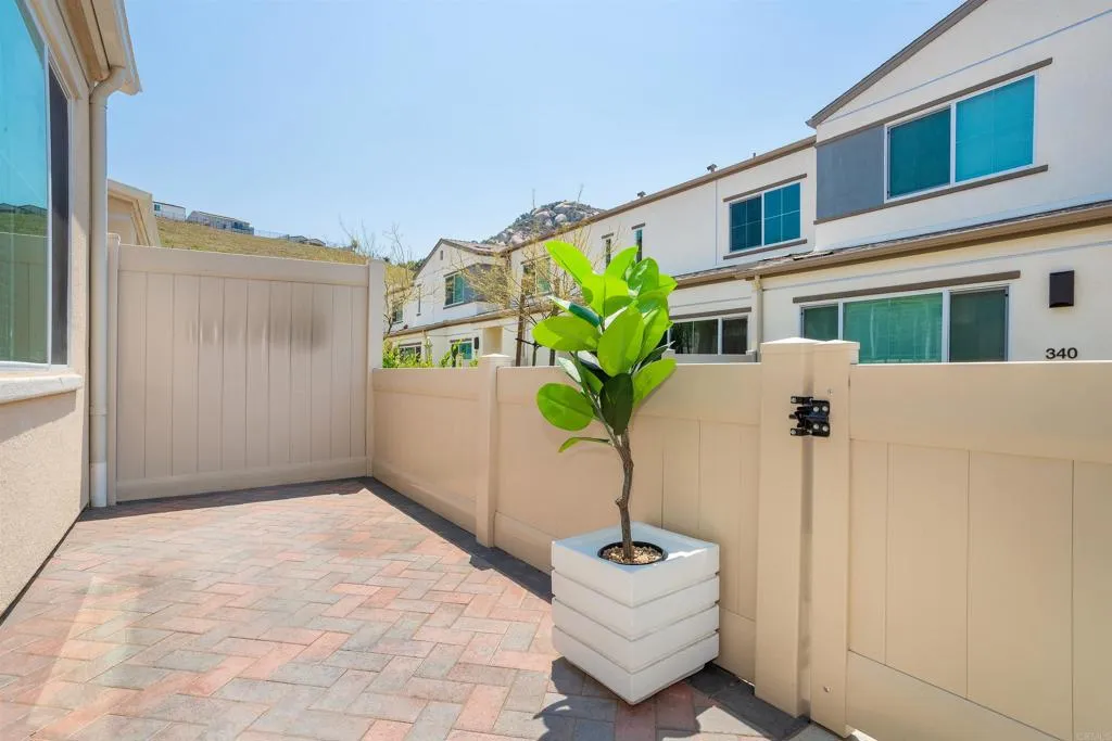 Photo #2: NDP2507105 Listing 