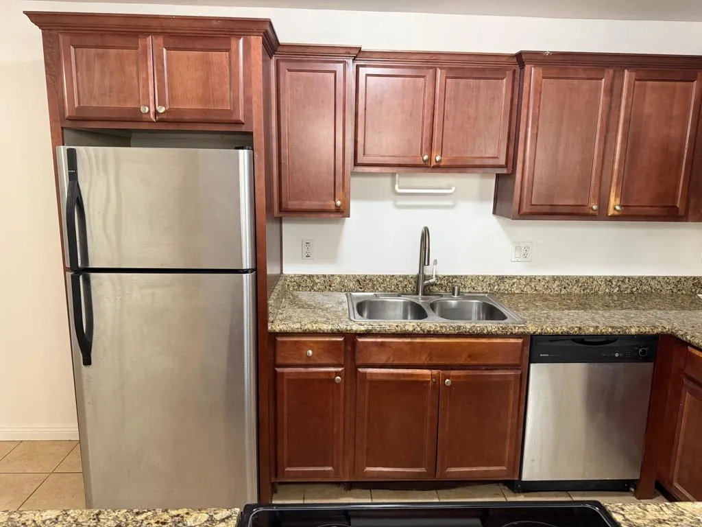 Photo #6: PTP2505475 Listing 