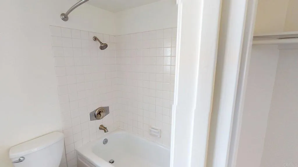 Photo #9: PTP2505477 Listing: Photo #9