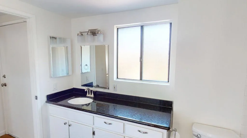 Photo #8: PTP2505477 Listing: Photo #8