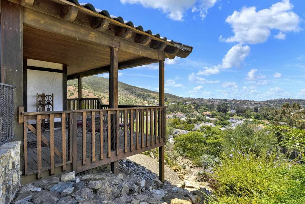 https://cdn.realtyfeed.com/cdn/127/306496776/aff25703d6f8daac462eda731802d5a8.webp