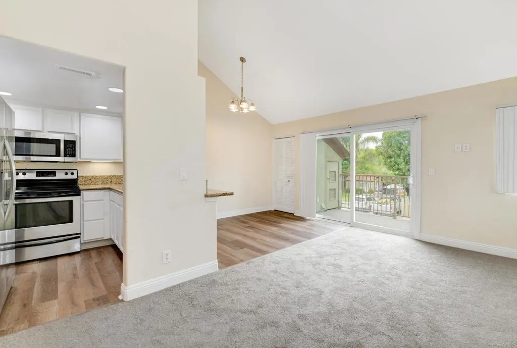Photo #8: PTP2505478 Listing: Photo #8