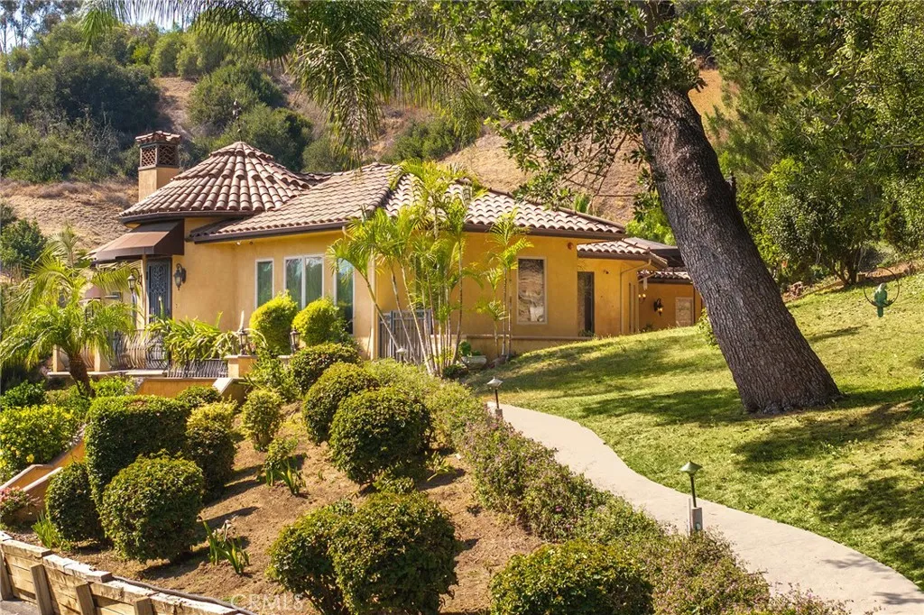 2135 Ardsheal Drive, La Habra Heights, CA 90631 - Photo 5 of 59, La Habra Heights, CA