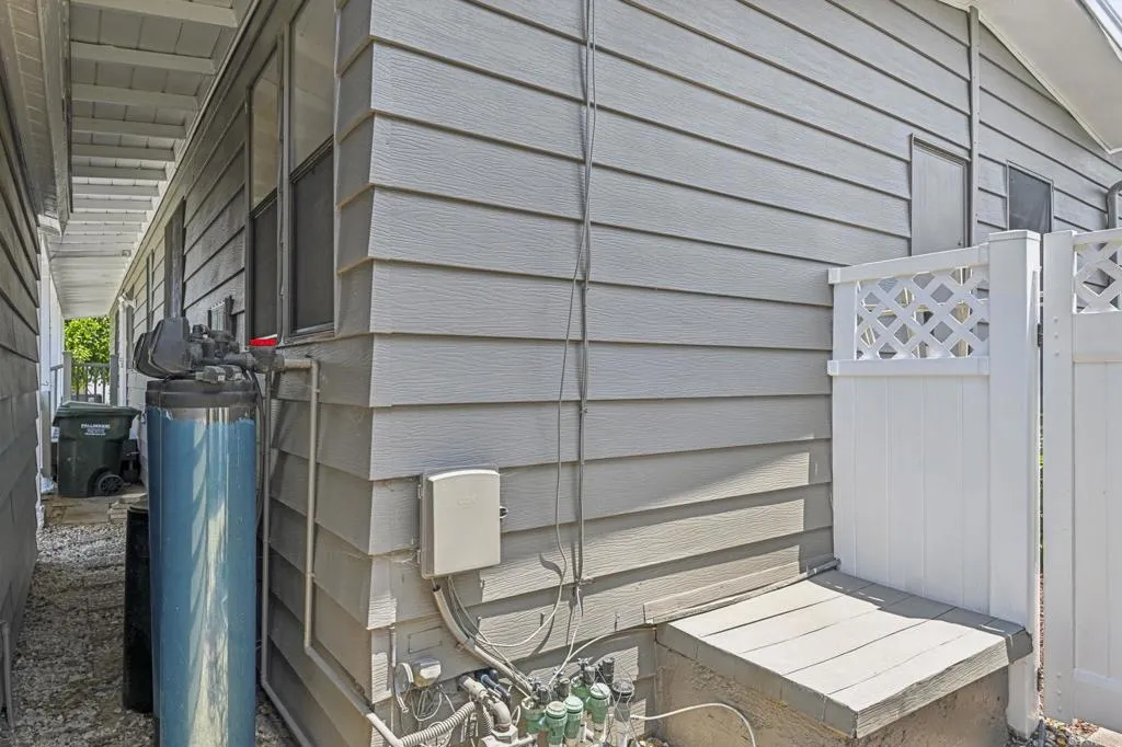 https://cdn.realtyfeed.com/cdn/127/306496900/fe4a85e5db8d92f020e48200e7c8cc09.webp