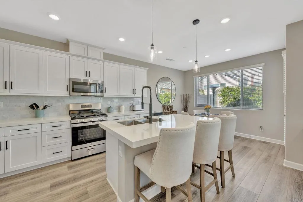 Photo #4: PTP2505480 Listing 