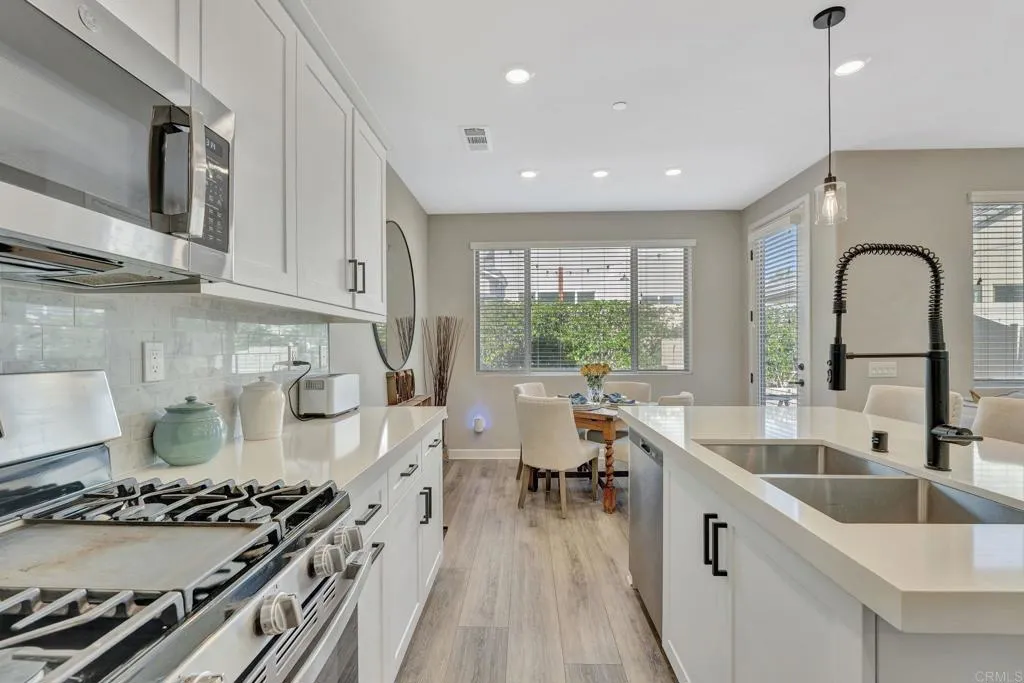 Photo #6: PTP2505480 Listing 