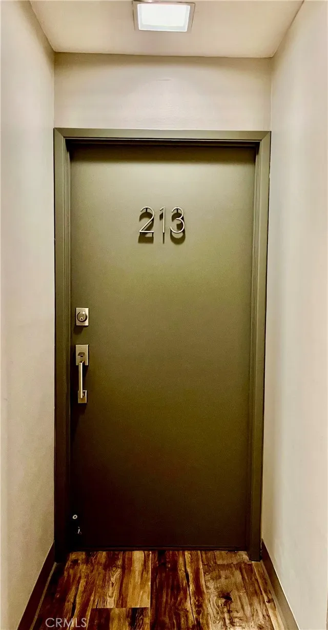 https://cdn.realtyfeed.com/cdn/127/306496921/09d622a5ca17cb48cefc8b807bb55755.webp