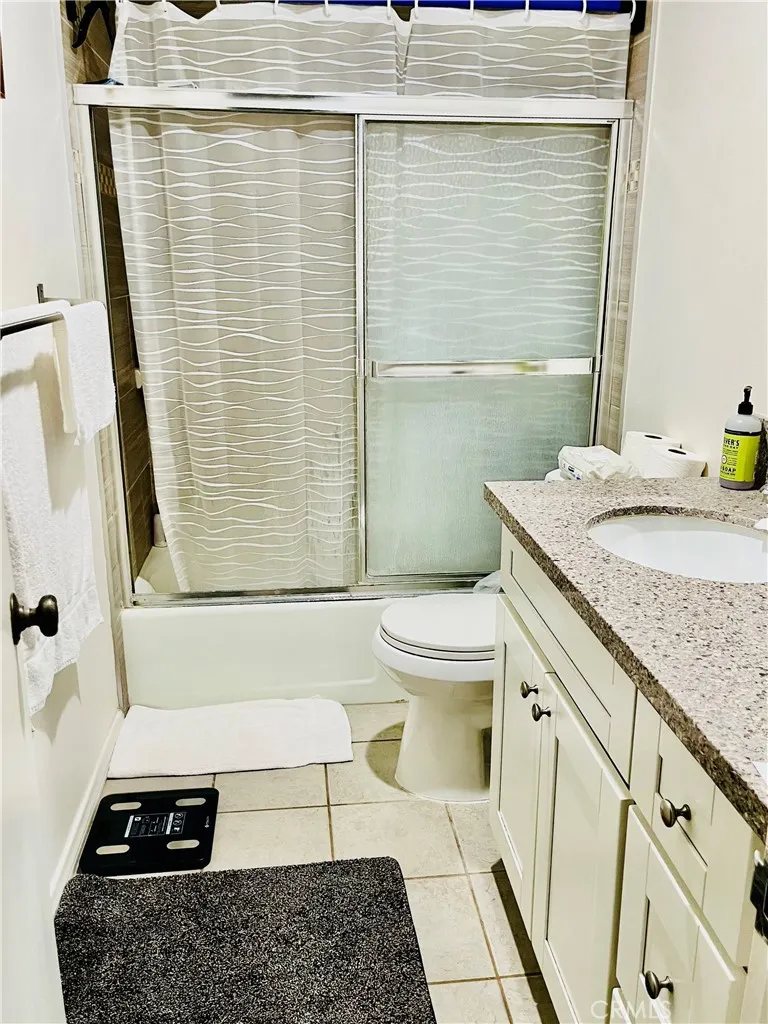 Photo #21: SW25162097 Listing: Photo #21