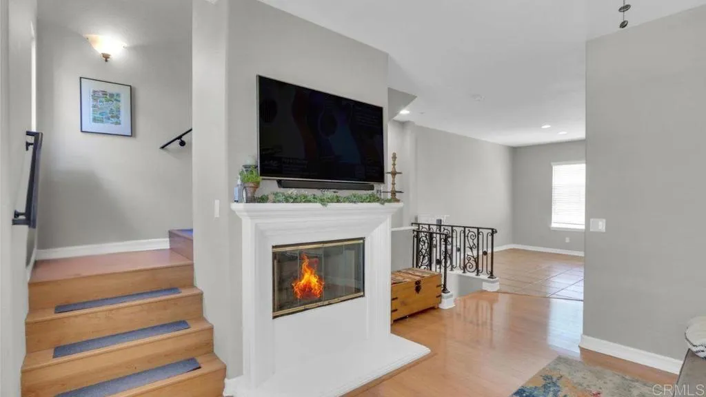 Photo #6: NDP2507119 Listing 