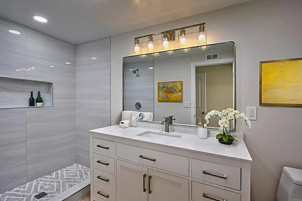 https://cdn.realtyfeed.com/cdn/127/306497088/7c6ef1a1a75ab8613722a30f8ec4b731.webp