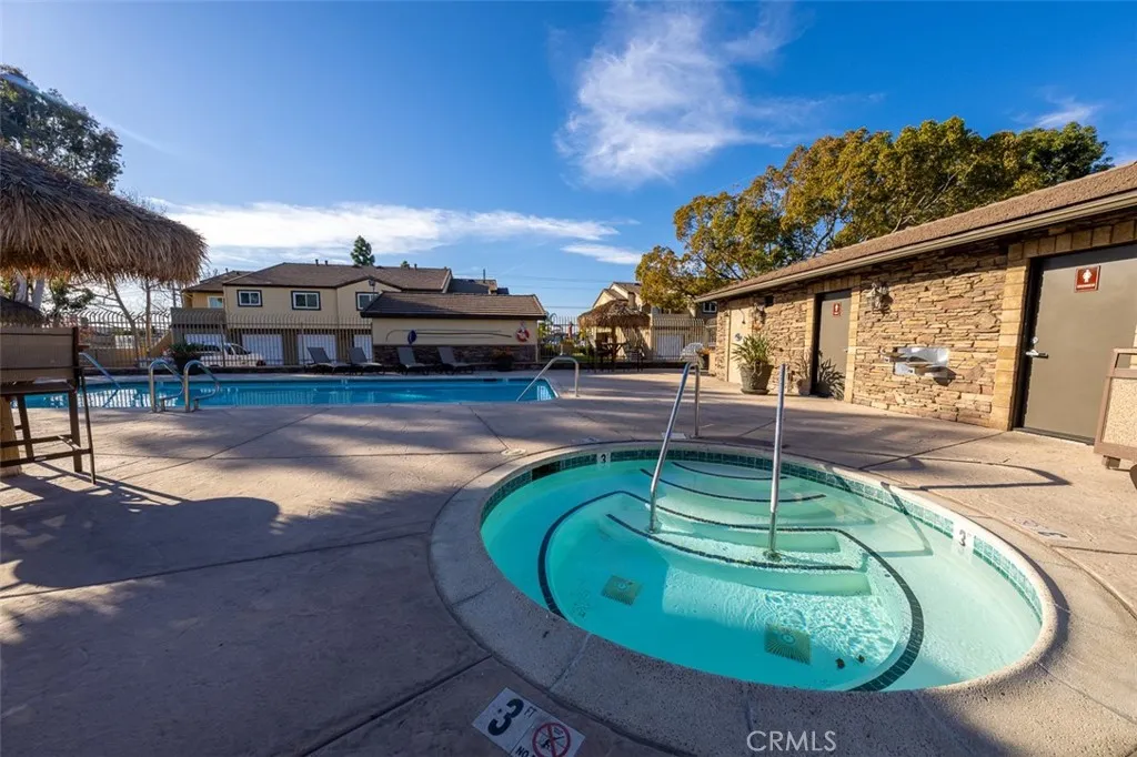 https://cdn.realtyfeed.com/cdn/127/306497094/24698c4927ba21b0b5064fdfb8c79148.webp
