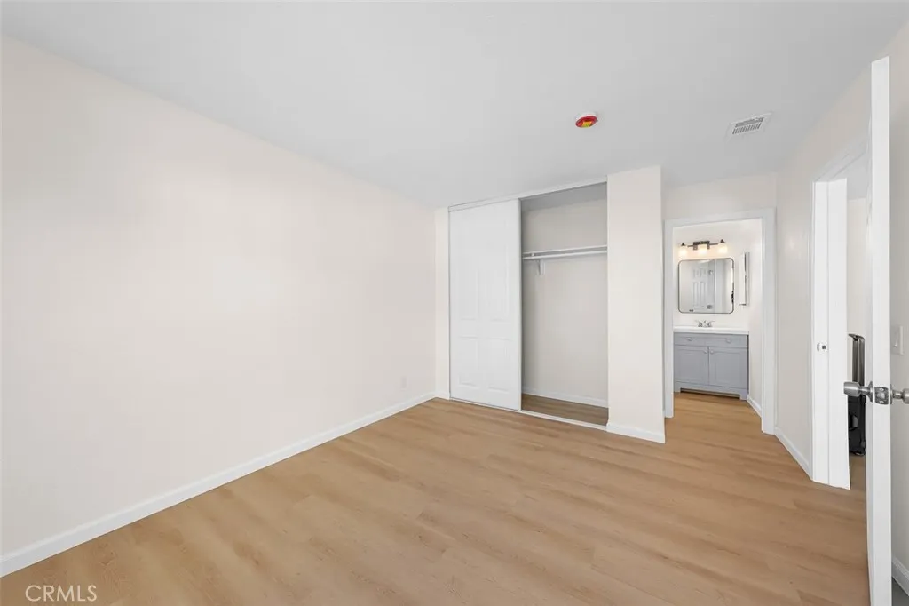 Photo #12: SB25162521 Listing: Photo #12
