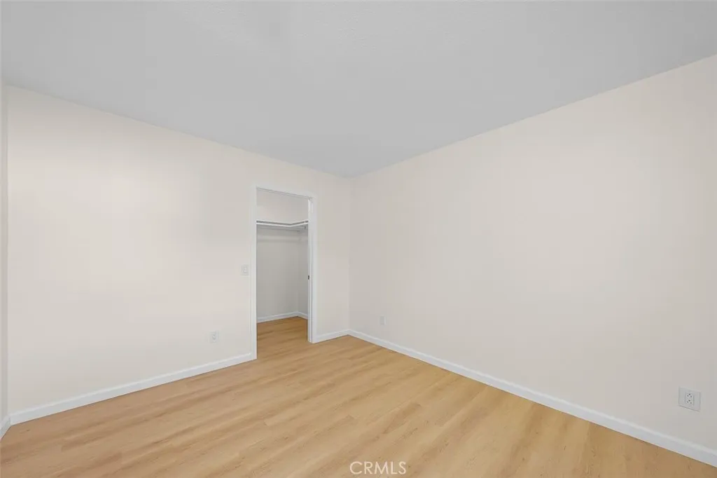 Photo #8: SB25162521 Listing: Photo #8