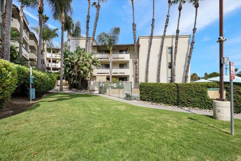 More Details about MLS # PTP2505488 : 5885 EL CAJON BOULEVARD UNIT 204