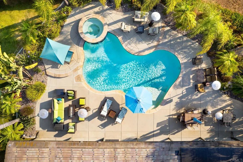 https://cdn.realtyfeed.com/cdn/127/306497218/421b1f75c84fd56e455e1af59556b0f0.webp
